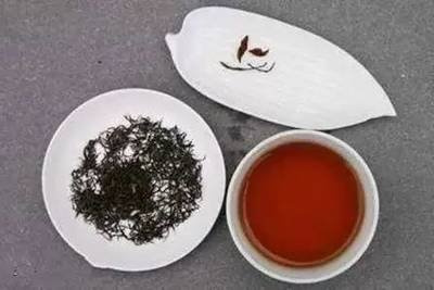 普洱茶新茶的品种特点介绍-普洱茶新茶的品种特点介绍图片