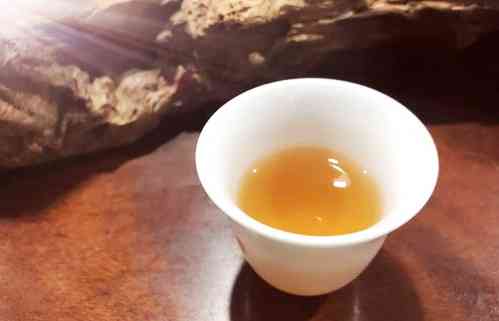 白牡丹喷泡沫，冲泡器皿，泡沫颜色，泡开样子