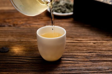 福鼎白茶加陈皮功效与作用、禁忌，能一起泡水喝吗？