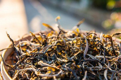 白牡丹二级新茶价格：2020年最新市场行情及购买指南