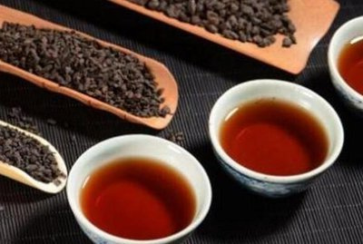 普洱茶究竟属于六大茶类中的哪一类？普洱茶究竟是什么茶？普洱茶究竟好不好？普洱茶究竟能不能喝？