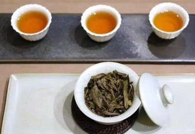 普洱属于白茶：是白茶、红茶还是黑茶？