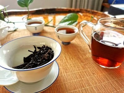 普洱白茶卖点详解视频：了解其独特魅力与价值