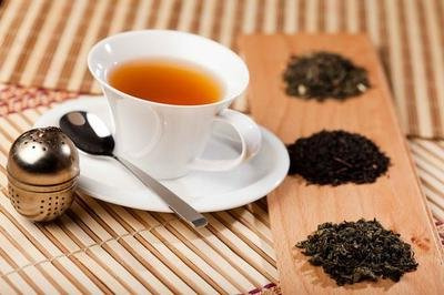 白茶与乌龙：品种、制作工艺及健康功效比较