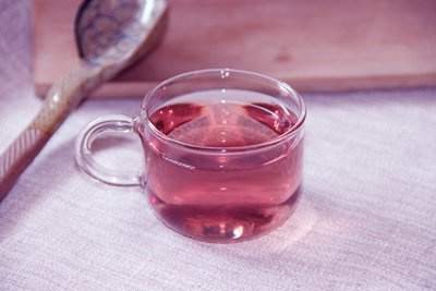 普洱白茶属于哪种茶种？详解其类别与特点