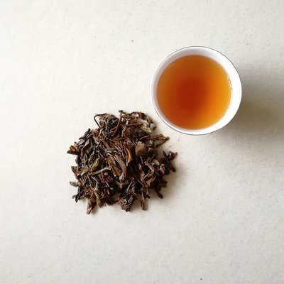 陈皮白茶与普洱茶有何不同？哪种更适合你？