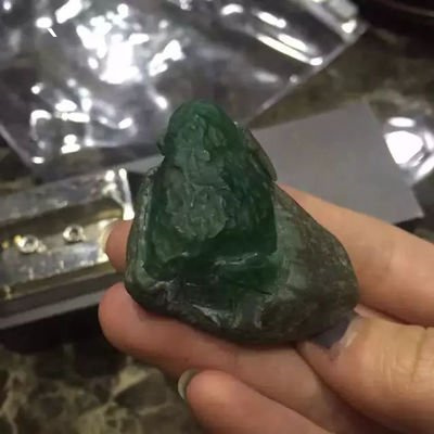 玉有粉红色的吗？粉色玉的价格和命名方式。